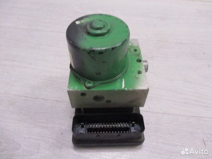 Блок абс Nissan Pathfinder 2.5 2006