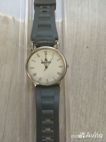 Часы Холстен