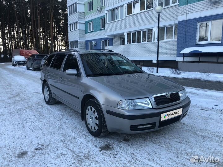 Skoda Octavia 1.6 МТ, 2008, 248 000 км