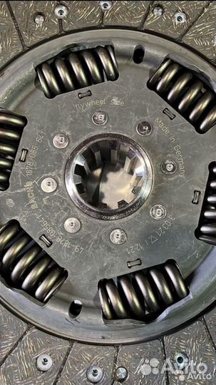 Диск сцепления камаз-5490 (кпп-ZF) MFZ-430 sachs