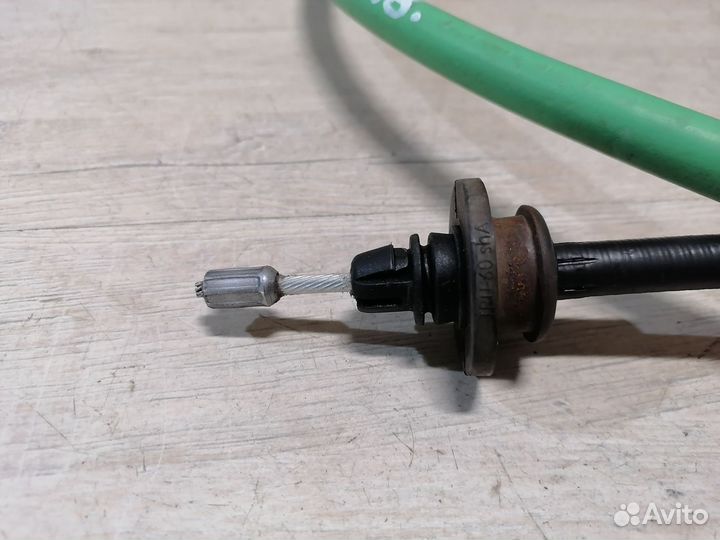 Трос ручника левый Renault Arkana Рено Аркана