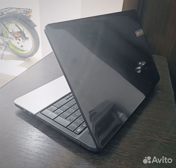 Ноутбук Packard Bell Gf 710/i5/4Gb/SSD+HDD