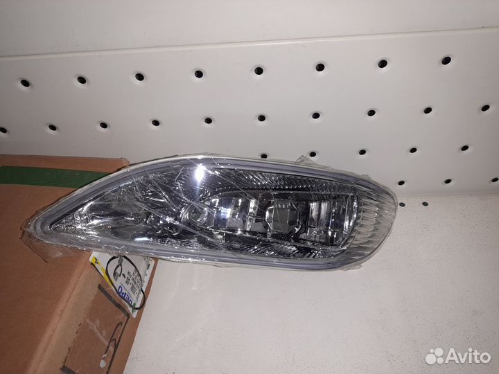 Toyota Camry XV30 Противотуманка левая Новая