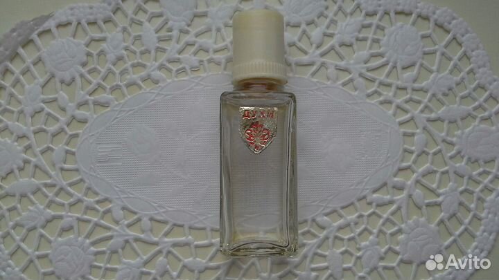 Флаконы из-под советских духов