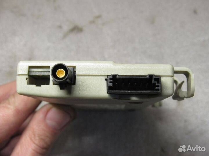 Усилитель антенны BMW X6 E71/E72