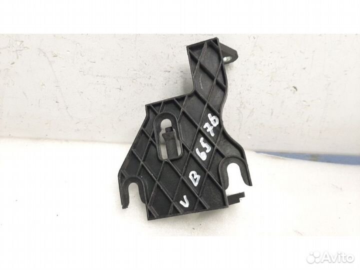 Кронштейн адсорбера volkswagen bettle A5