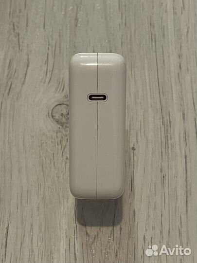 Usb c power adapter 61w