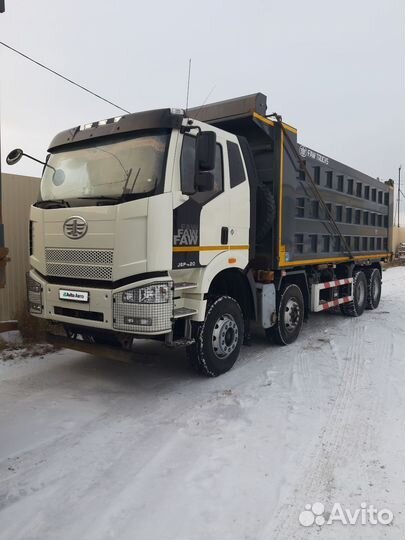 Продаётся самосвал