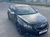 Chevrolet Cruze 1.8 AT, 2011, 151 000 км, с пробегом, цена 840 000 руб.