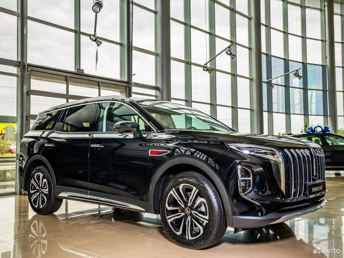 Hongqi HS7 2.0 AT, 2025