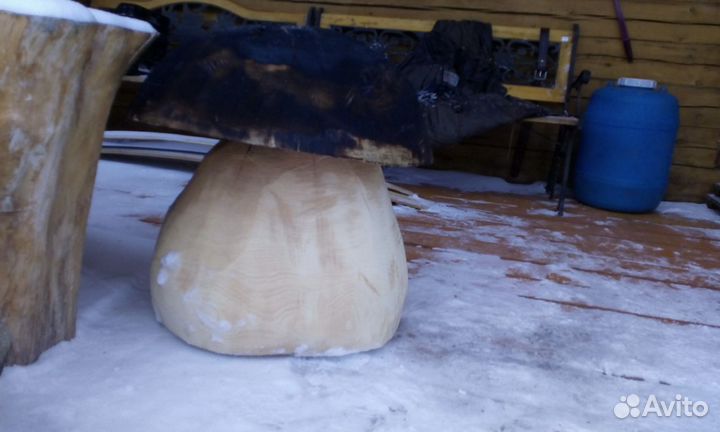 Гриб из дерева