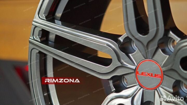 Кованые диски R22 на Лексус