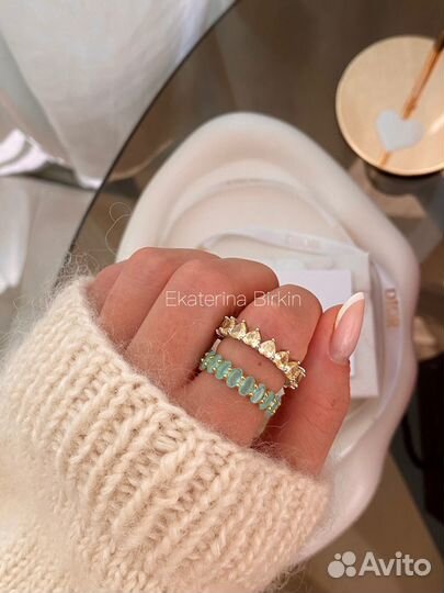 Кольцо бирюзовое цвет золото камни цветные