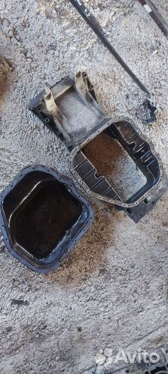 Поддон на Mercedes m119