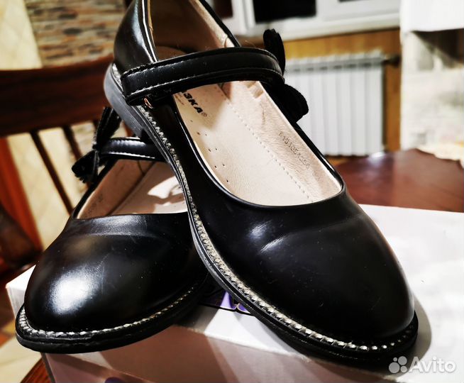 Туфли для девочки 32 р