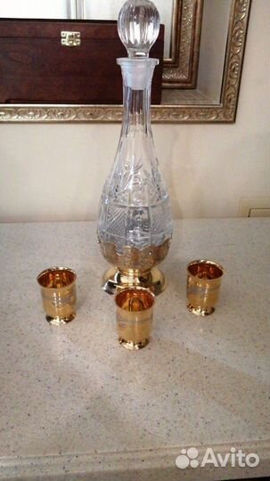 Графин 0.5 и три стопки