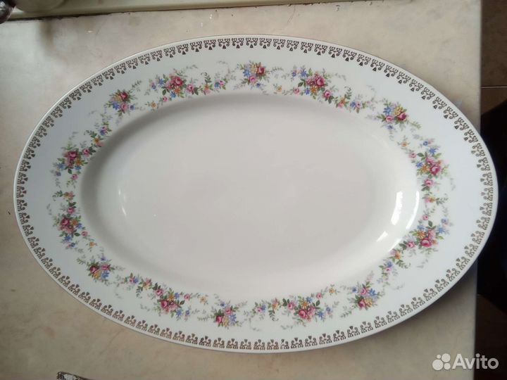 Супница и блюда сервировочнын