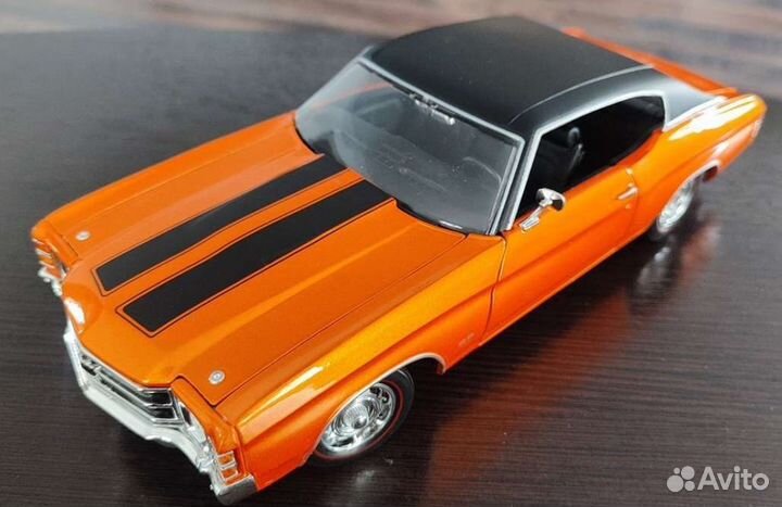 Большая Модель в масштабе Автомобиля 1:18 новые