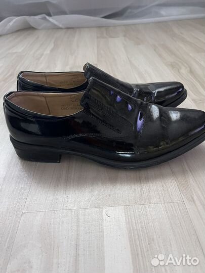 Туфли военные лабутены