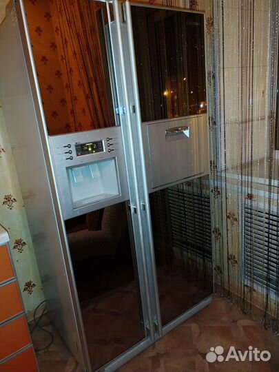 Холодильник бу двухдверный