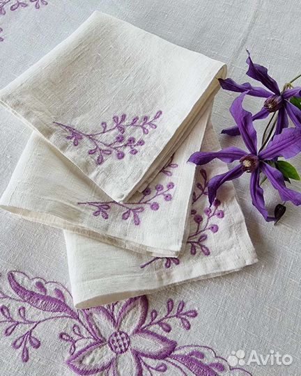 Скатерть льняная с вышивкой винтажная