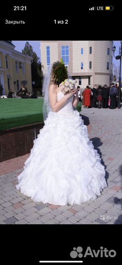 Свадебное платье