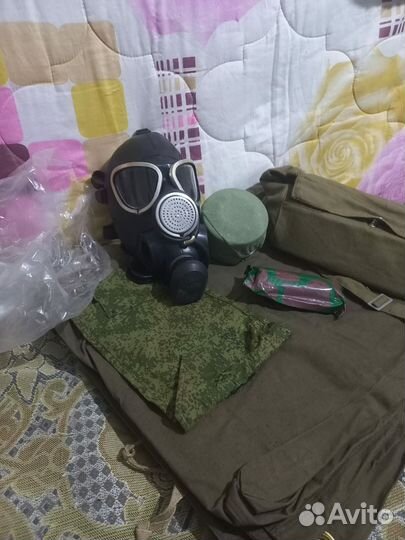 Противогаз комплект
