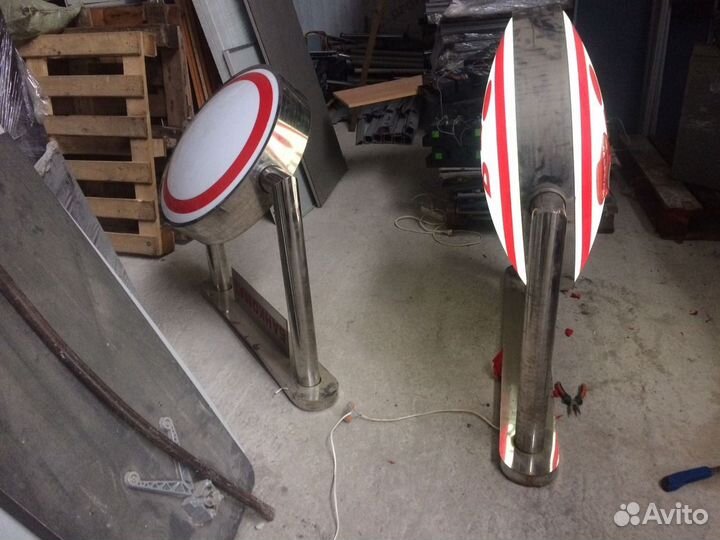 Вращающийся рекламный лайтбокс