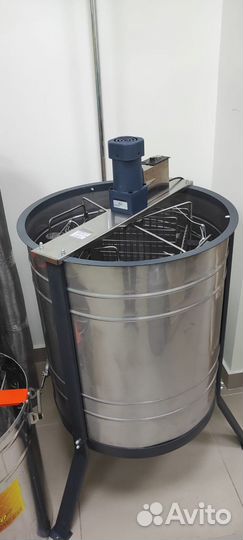 Медогонка 4 рамочная