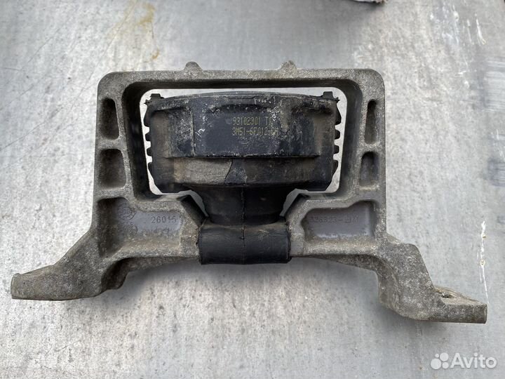 Комплект опор для Ford Focus 2