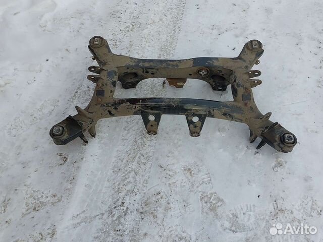 Подрамник задний bmw f30 бмв ф30 задняя балка