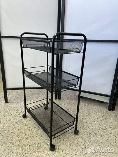 Тележка парикмахерская