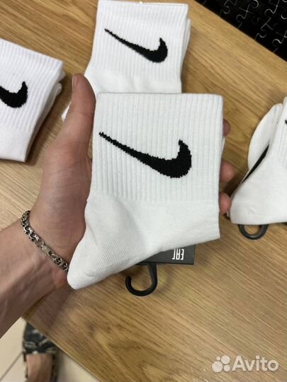 Белые носки nike