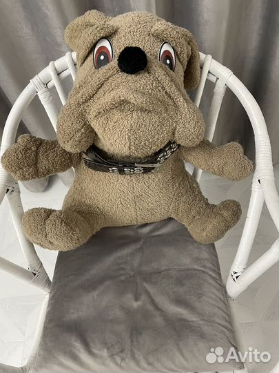 Собака игрушка