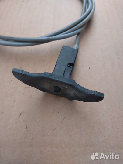 Mitsubishi rvr трос бензобака