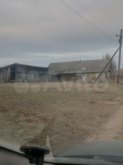 Дом 1962 м² на участке 40 сот.