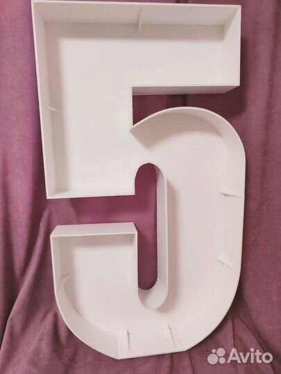 Цифра 5 аэромозайка