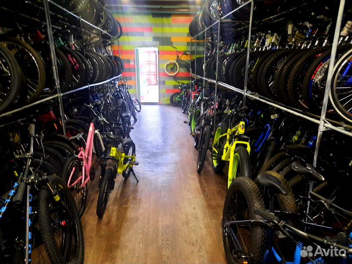 Велосипед на литых дисках