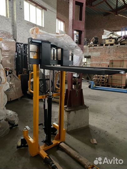 Штабелер ручной