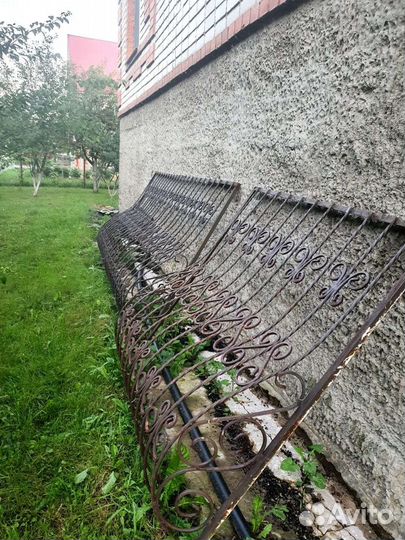 Кованые решетки на окна