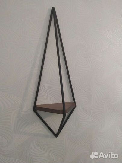 Полка настенная для цветов