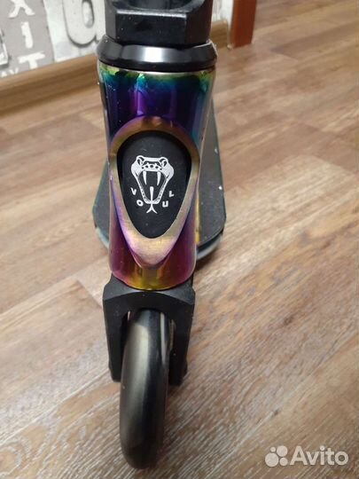 Трюковой самокат Vokul saga