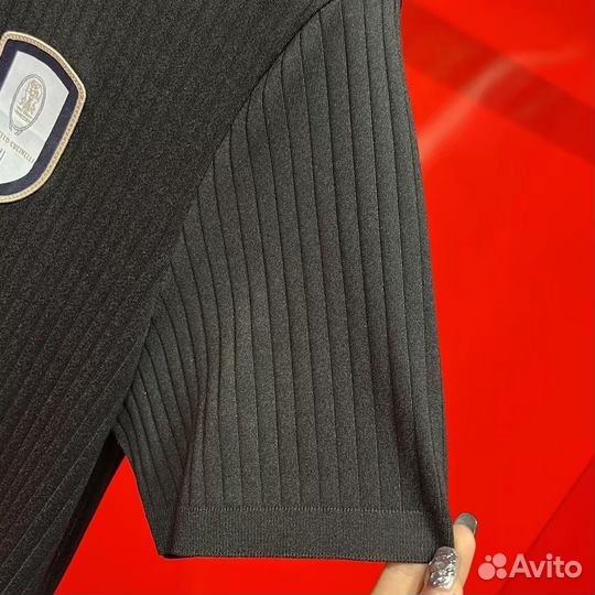 Brunello cucinelli футболка