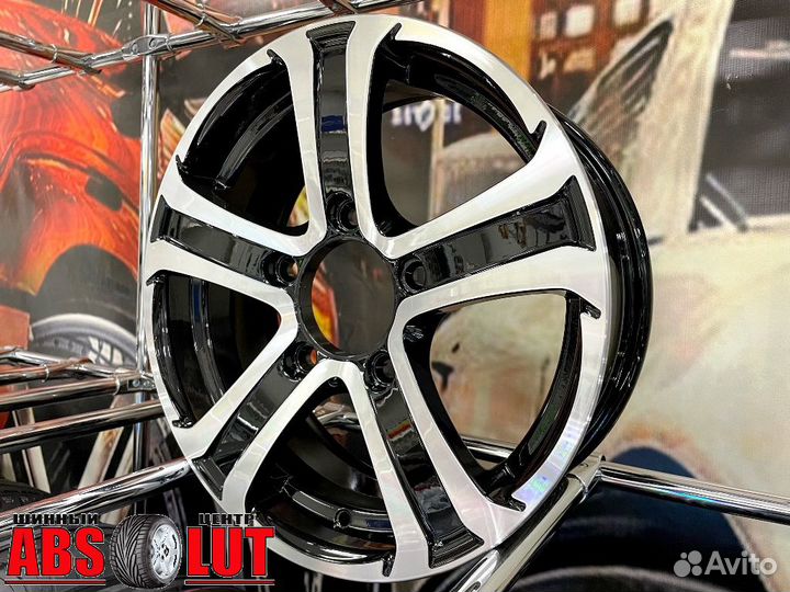 Литые диски R16 на Chevrolet Niva