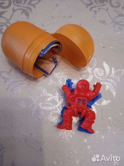 Киндер - сюрприз липучки