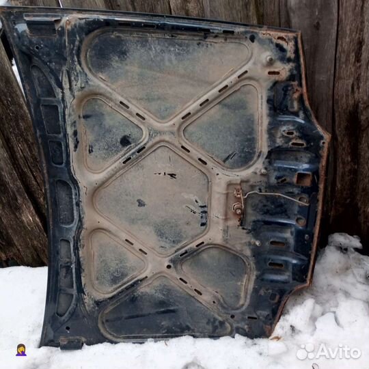 Капот крыло