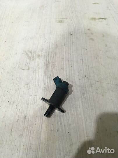 Форсунка инжекторная электрическая Ауди 80 Б4