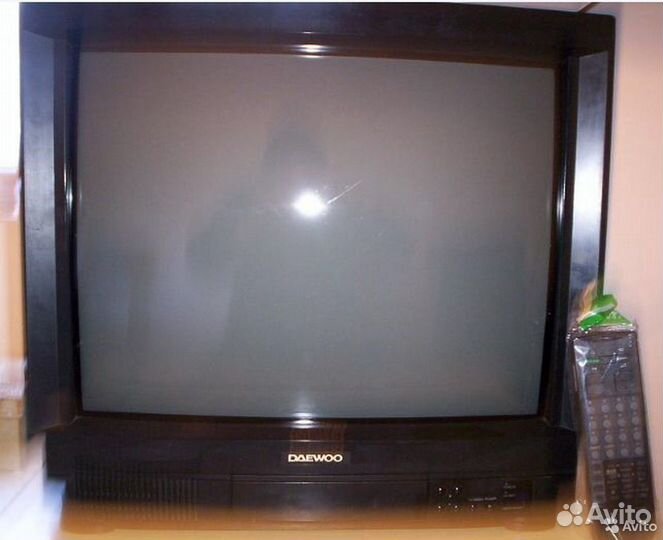 Телевизор LG 32LV3700