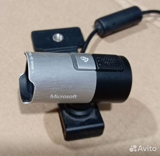 WEB-камера Microsoft LifeCam Studio FHD