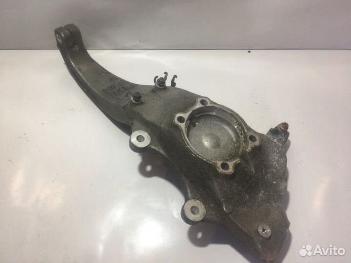 Кулак поворотный передний правый Bmw 5-Series F10